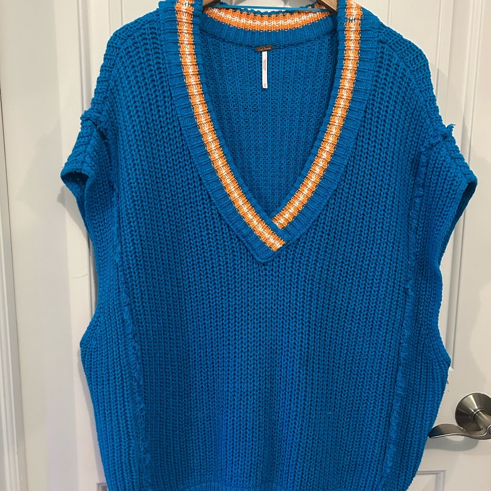 Oversized Free People sweater vest